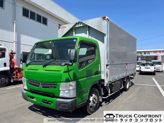 mitsubishi-fuso canter 2015 GOO_NET_EXCHANGE_0404328A30240330W001 image 1