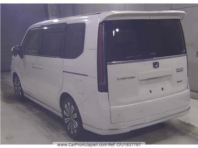 honda stepwagon 2022 CFJ1837787 image 2