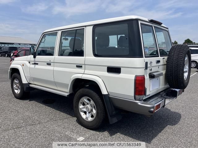 toyota landcruiser-70 2015 CFJ1563349 image 2