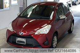 toyota vitz 2018 CFJ1664086