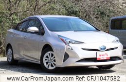 toyota prius 2016 -TOYOTA--Prius ZVW55--8018512---TOYOTA--Prius ZVW55--8018512-