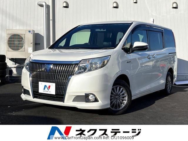 toyota esquire 2015 quick_quick_ZWR80G_ZWR80-0143969 image 1