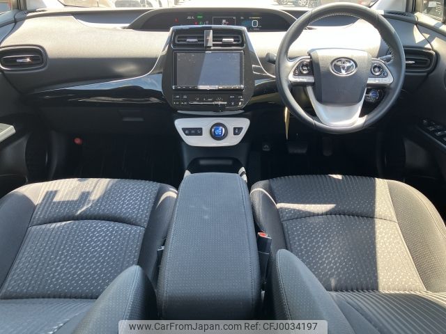 toyota prius 2017 -TOYOTA--Prius DAA-ZVW50--ZVW50-8071646---TOYOTA--Prius DAA-ZVW50--ZVW50-8071646- image 2