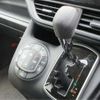 toyota noah 2018 -TOYOTA--Noah ZRR80G--ZRR80G-0405448---TOYOTA--Noah ZRR80G--ZRR80G-0405448- image 43