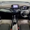 toyota c-hr 2017 quick_quick_DAA-ZYX10_ZYX10-2085172 image 2