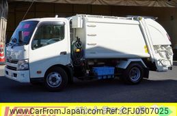 hino dutro 2017 GOO_NET_EXCHANGE_0540277A30241122W001