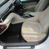 toyota camry 2017 quick_quick_DAA-AXVH70_AXVH70-1007343 image 13