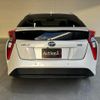 toyota prius 2018 38 image 9