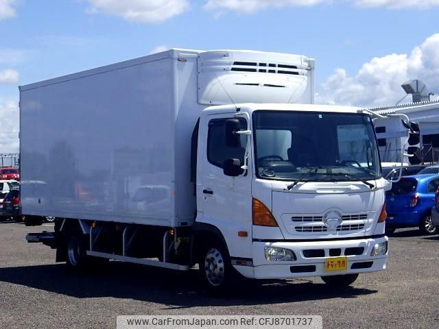 hino ranger 2017 CFJ8701737 image 2