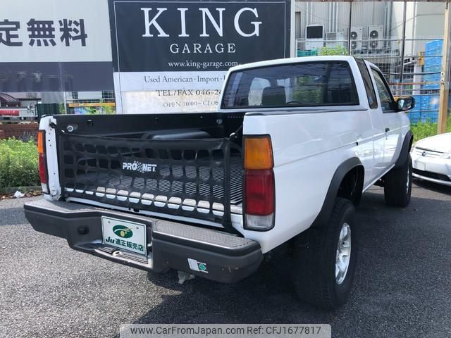 nissan dutsun-truck 1988 CFJ1677817 image 2