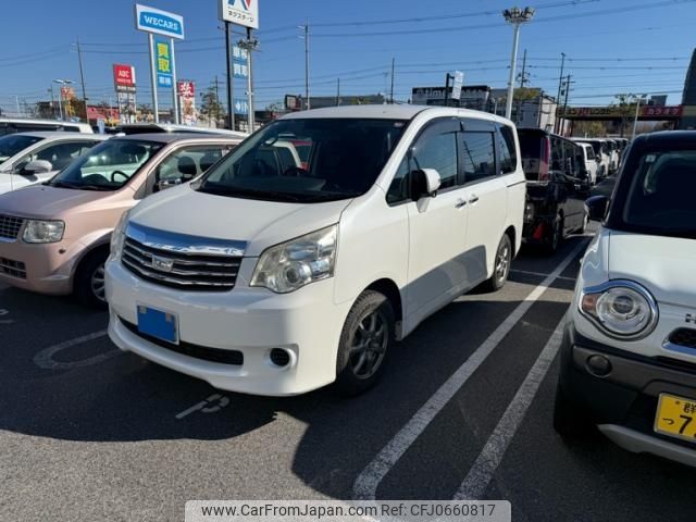 toyota noah 2012 -TOYOTA--Noah DBA-ZRR70G--ZRR70-0531376---TOYOTA--Noah DBA-ZRR70G--ZRR70-0531376- image 1