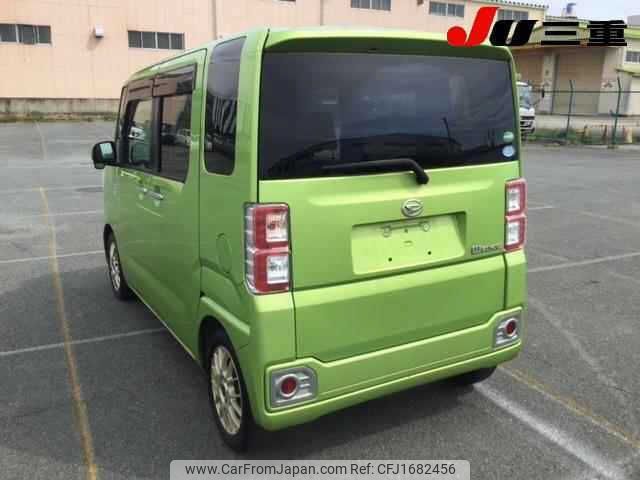 daihatsu wake 2018 CFJ1682456 image 2