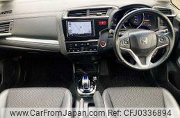 honda fit-hybrid 2013 504928-925078