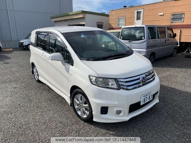 honda freed-spike 2010 CFJ1447465 image 1