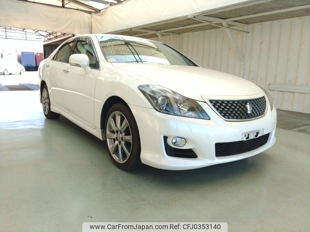 toyota crown 2009 ENHANCEAUTO_1_ea289830 image 1