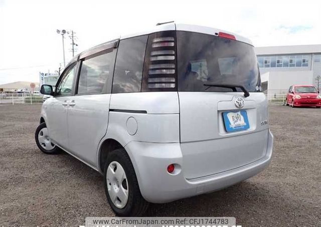 toyota sienta 2005 CFJ1744783 image 2