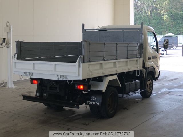 toyota dyna-truck 2000 CFJ1772792 image 2