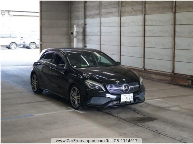 mercedes-benz a-class 2016 quick_quick_DBA-176042_WDD1760422V119323 image 1