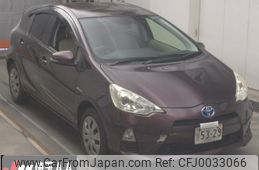 toyota aqua 2014 -TOYOTA--AQUA NHP10-2397651---TOYOTA--AQUA NHP10-2397651-