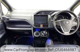 toyota voxy 2017 504928-925930