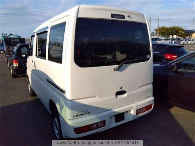 mitsubishi minicab-miev 2011 CFJ1762413 image 2