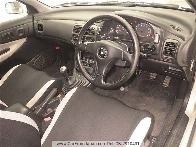 1996 Subaru Impreza JDM car for sale — photo 4 of 12