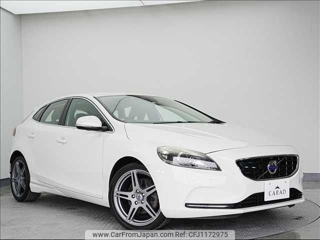 volvo v40 2014 -VOLVO--Volvo V40 MB4164T--E2137583---VOLVO--Volvo V40 MB4164T--E2137583- image 1