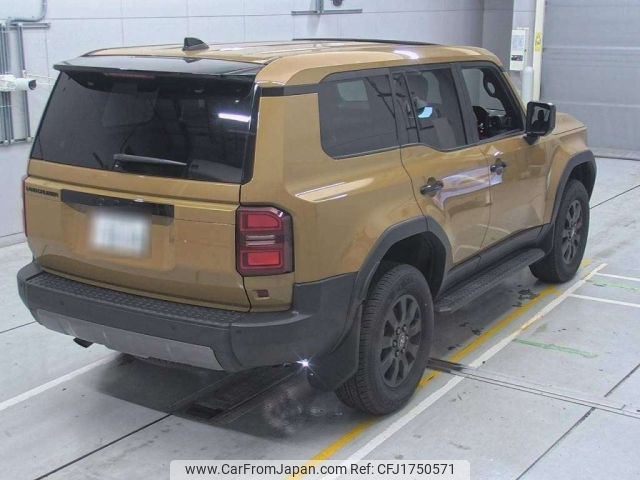 toyota land-cruiser-wagon 2024 CFJ1750571 image 2