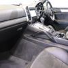 porsche cayenne 2016 quick_quick_ABA-92ACXZ_WP1ZZZ92ZGLA78458 image 8