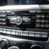 mercedes-benz slk-class 2012 CFJ1643625 image 8