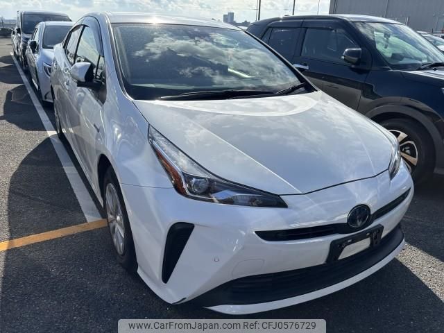 toyota prius 2019 quick_quick_DAA-ZVW51_ZVW51-6129174 image 2