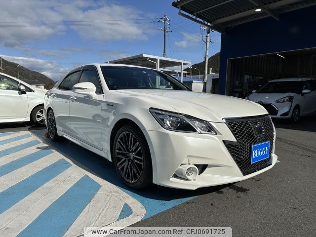 toyota crown 2014 -TOYOTA--Crown DAA-AWS210--AWS210-6063750---TOYOTA--Crown DAA-AWS210--AWS210-6063750- image 2