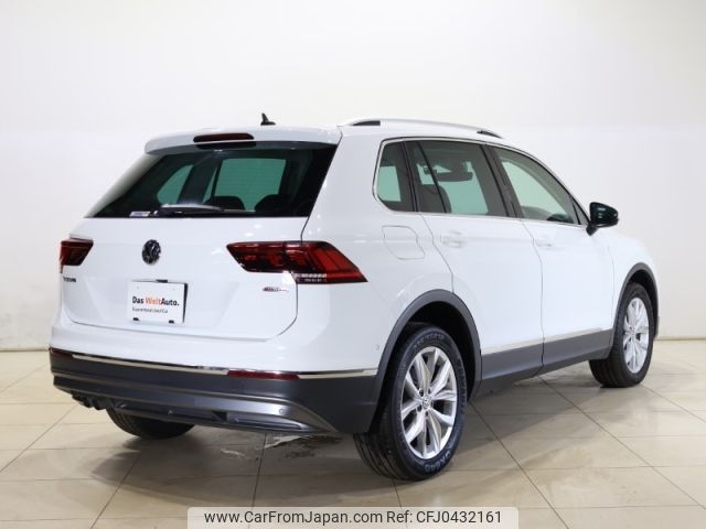 volkswagen tiguan 2018 -VOLKSWAGEN--VW Tiguan LDA-5NDFGF--WVGZZZ5NZKW303687---VOLKSWAGEN--VW Tiguan LDA-5NDFGF--WVGZZZ5NZKW303687- image 2