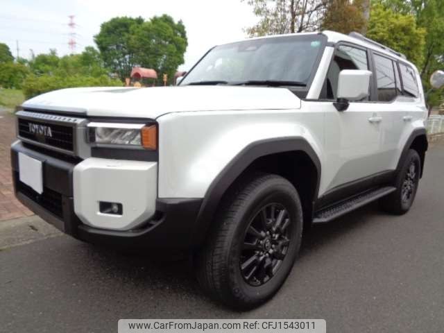 toyota land-cruiser-wagon 2024 CFJ1543011 image 1