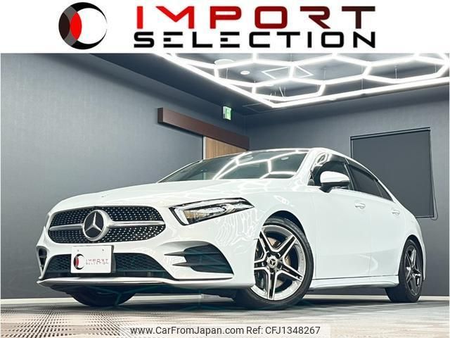 mercedes-benz a-class 2019 quick_quick_177147M_WDD1771472W035471 image 1