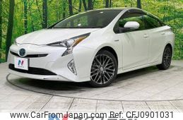 toyota prius 2017 -TOYOTA--Prius DAA-ZVW50--ZVW50-8061041---TOYOTA--Prius DAA-ZVW50--ZVW50-8061041-