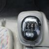 isuzu elf-truck 2004 CFJ1703648 image 6