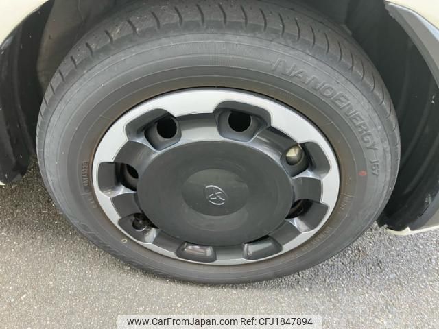 toyota sienta 2022 CFJ1847894 image 2