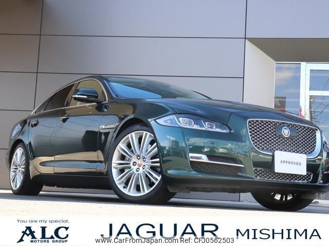 jaguar xj-series 2019 quick_quick_J128B_SAJKC1289K8W21347 image 1