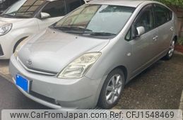 toyota prius 2004 CFJ1548469