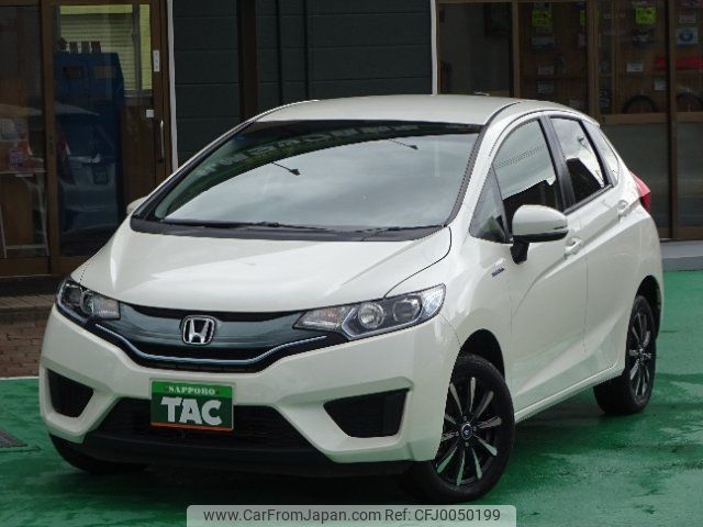 honda fit 2014 -HONDA 【名変中 】--Fit GP6--3013077---HONDA 【名変中 】--Fit GP6--3013077- image 1