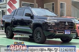 mitsubishi triton 2024 GOO_JP_700060017330250603014