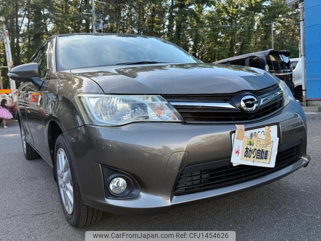 toyota corolla-fielder 2012 GOO_JP_700090373030250722001 image 1