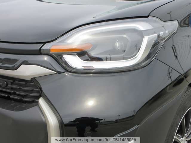 toyota sienta 2023 -TOYOTA--Sienta 6AA-MXPL10G--MXPL10G-1070887---TOYOTA--Sienta 6AA-MXPL10G--MXPL10G-1070887- image 2
