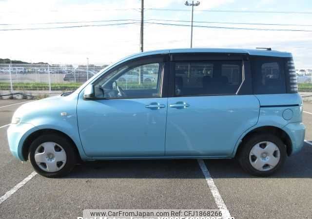 toyota sienta 2004 CFJ1868266 image 2