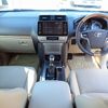 toyota land-cruiser-prado 2020 24230908 image 28