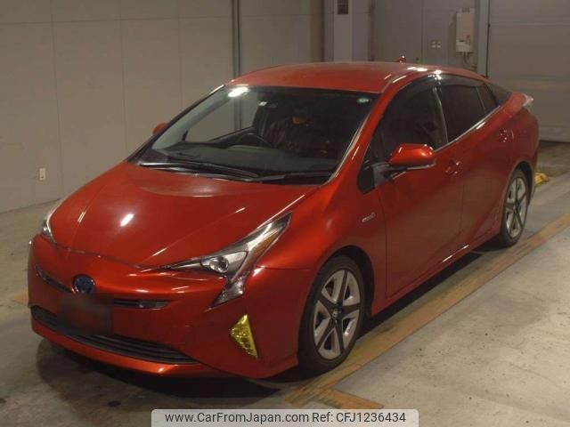 toyota prius 2016 quick_quick_DAA-ZVW51_8013888 image 2