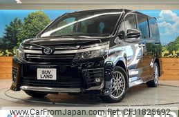 toyota voxy 2016 CFJ1825692