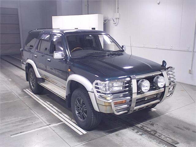 car_b8830db9-61dd-4989-be1a-