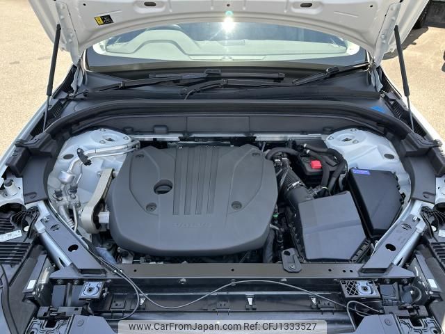 volvo xc60 2023 quick_quick_UB420TXCM_YV1UZL1M1P1346292 image 1